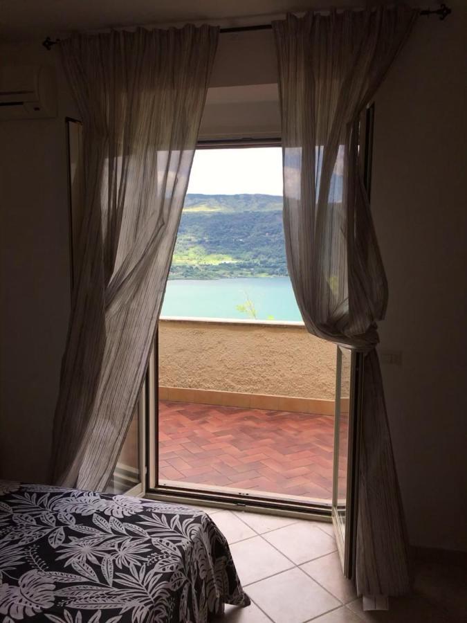 Appartamento Vista Lago Genzano di Roma Exteriér fotografie